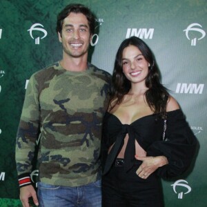 Isis Valverde é casada com modelo André Resende, com quem tem um filho