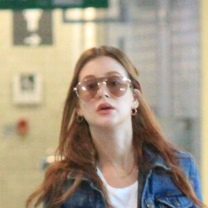 Com look básico, Marina Ruy Barbosa embarcou em aeroporto do Rio nesta quarta-feira, 19 de junho de 2019