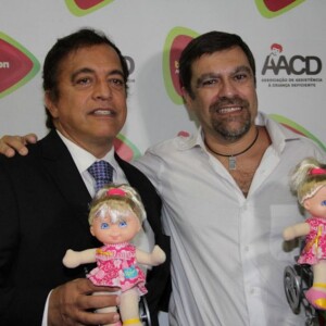 Sobrinho e filho de Hebe Camargo, Claudio Pessutti e Marcelo Camargo serão vividos por Danton Mello e Marco Ricca