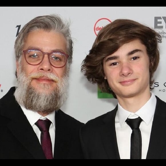 Filho e namorada de Fabio Assunção destacam orgulho do ator em post após vídeo íntimo do pai viralizar nas redes sociais nesta quinta-feira, dia 27 de junho de 2019