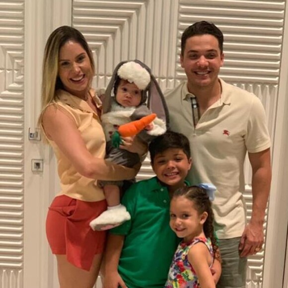 Filho mais velho e caçula de Wesley Safadão são comparados com o pai  em show neste sábado, dia 06 de julho de 2019