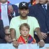 Neymar foi ao Maracanã acompanhado também pelo filho, Davi Lucca