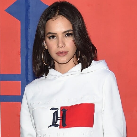 Bruna Marquezine afasta romance com Younes Bendjima: 'Não tô namorando nem nada'