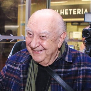 Sergio Mamberti foi outro ator a prestigiar premiação teatral em São Paulo