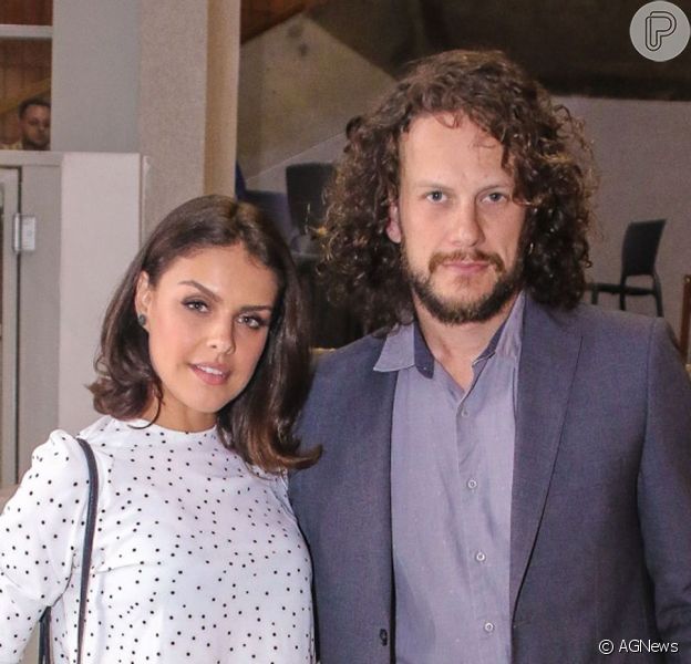 Paloma Bernardi leva namorado, Dudu Pelizzari, a evento com mais ...