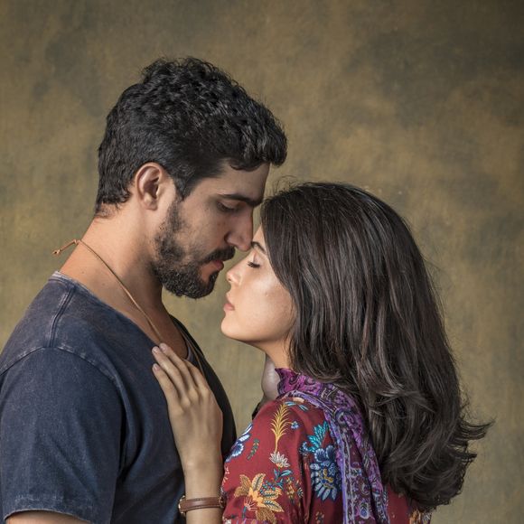 Nos próximos capítulos da novela 'Órfãos da Terra', golpe da barriga de Dalila (Alice Wegmann) vai ser descoberto por Jamil (Renato Góes) e Laila (Julia Dalavia)