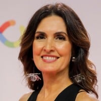 Fátima Bernardes participa de aula e dança música de Anitta com atrizes. Vídeo!