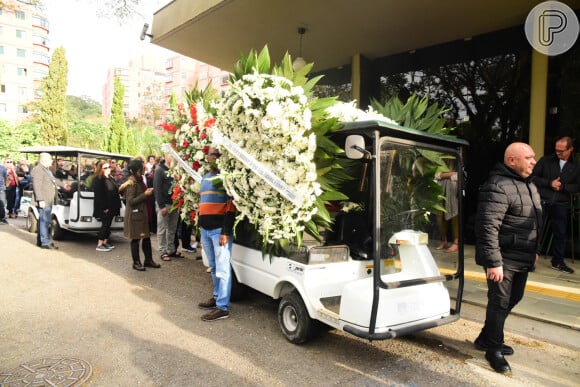 Fernanda Young foi enterrada em São Paulo neste domingo, 25 de agosto de 2019