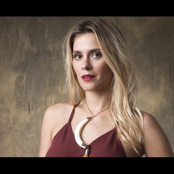 Carolina Dieckmann volta a treinar em foto publicada nesta quinta-feira, dia 05 de setembro de 2019