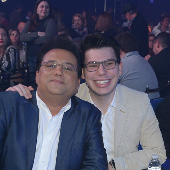 Filho do apresentador Geraldo Luís, João Pedro chamou atenção dos fãs por semelhança com dono do SBT: 'A cara do Silvio Santos'