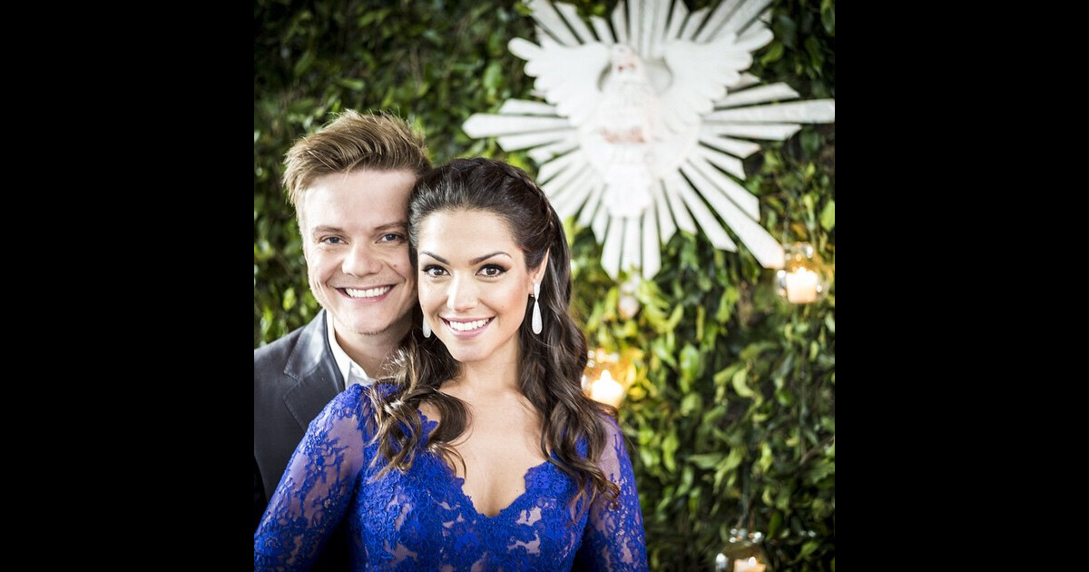 Thaís fersoza e michel clearance telo casamento vestido azul
