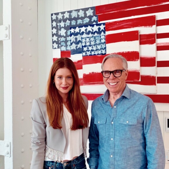 Marina Ruy Barbosa posa ao lado de Tommy Hilfiger durante temporada nos Estados Unidos nesta terça-feira, dia 10 de setembro de 2019