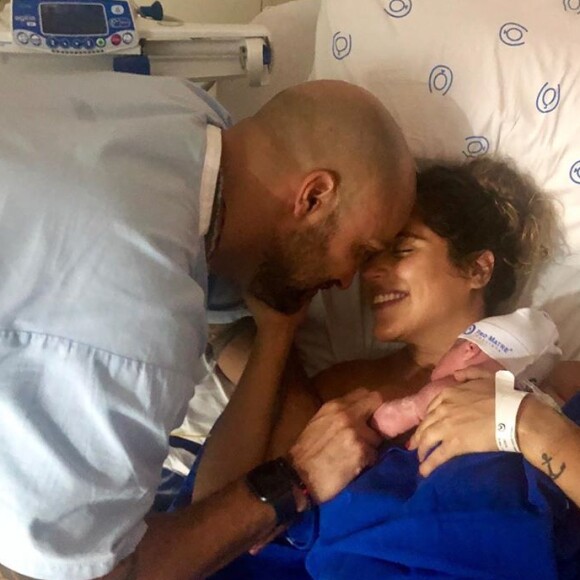 Joaquim é o primeiro filho de Camilla Camargo e Leonardo Lessa