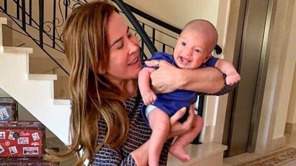 Zilu ganha 1ª visita do neto Joaquim, filho de Camilla Camargo: 'Quanta alegria'