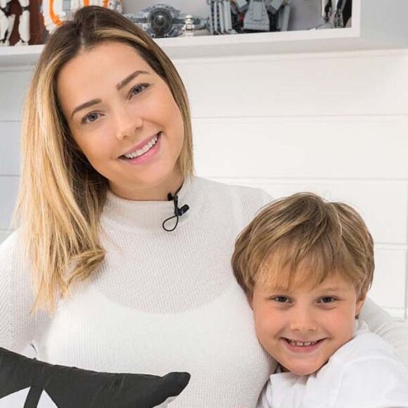 Filho de Neymar e Carol Dantas, Davi Lucca, de 8 anos, apareceu com o irmãozinho, Valentin, nascido neste sábado, 14 de setembro de 2019