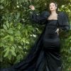 Novela 'A Dona do Pedaço': Vivi Guedes (Paolla Oliveira) usa vestido de noiva de grife italiana