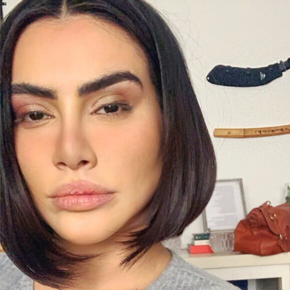 Cleo foi chamada de 'Michaela Jackson' por internautas: 'Exato!'