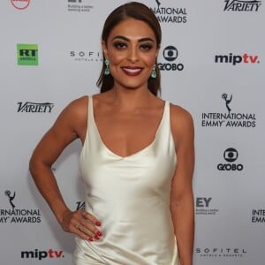 Juliana Paes é referência de beleza para mulheres brasileiras