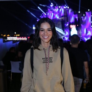 Bruna Marquezine negou que teria traído Neymar com Gian Luca Ewbank