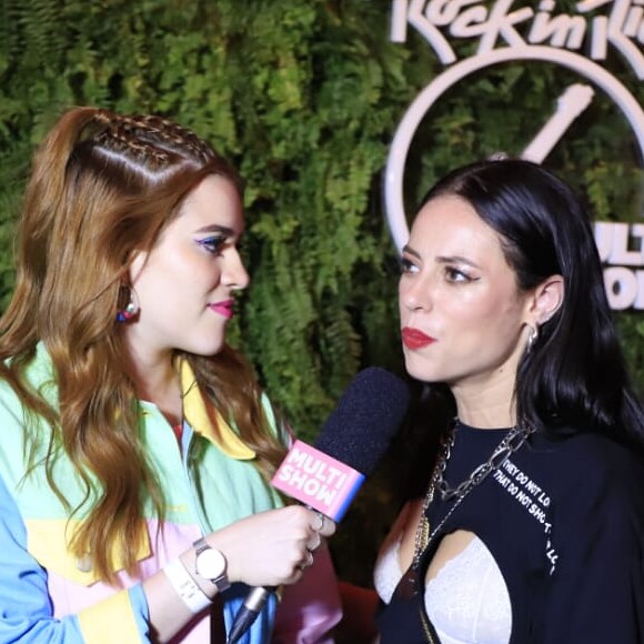 Paolla Oliveira conversou com a ex-BBB Ana Clara no backstage do Rock in Rio