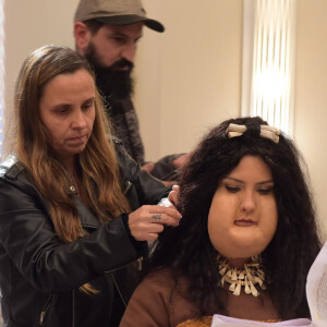Camila Rodrigues vai aparecer 'obesa' em cena da novela 'Topíssima'; atriz ficou 3 horas na maquiagem