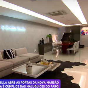 Ludmilla exibe decoração completa de sua sala principal