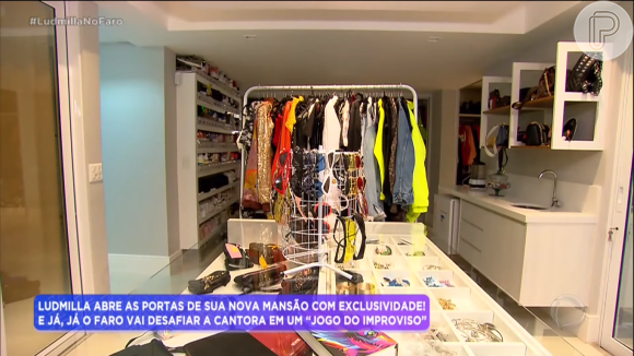 Ludmilla mostra closet colorido e com peças luxuosas