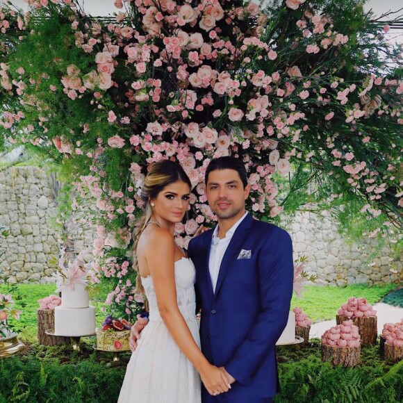 Thássia Naves escolheu as Ilhas Maldivas como destino da lua de mel com o marido, Arthur Attié