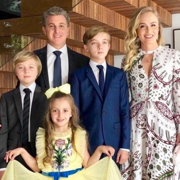 Angélica e Luciano Huck são pais de Joaquim, Benício e Eva