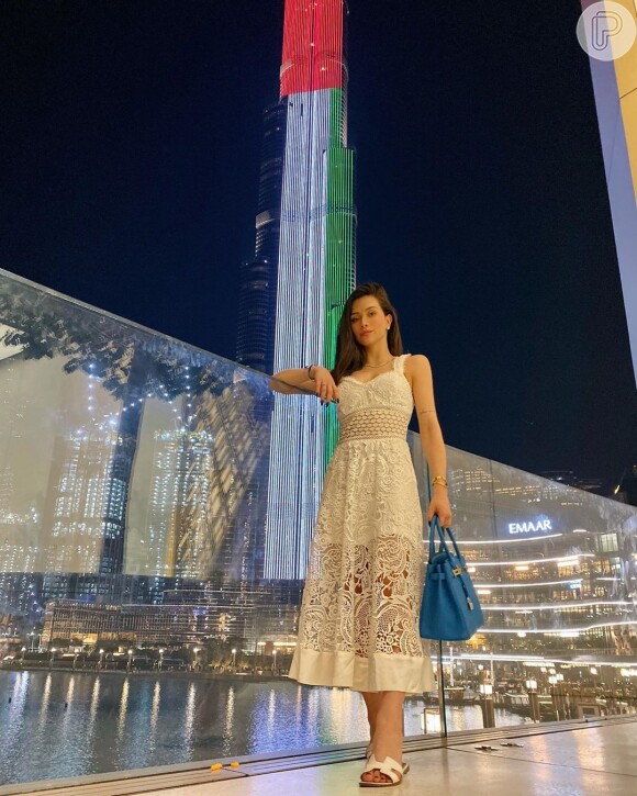Flavia Pavanelli visitou o marco arquitetônico Dubai Frame, no Zabeel Park
