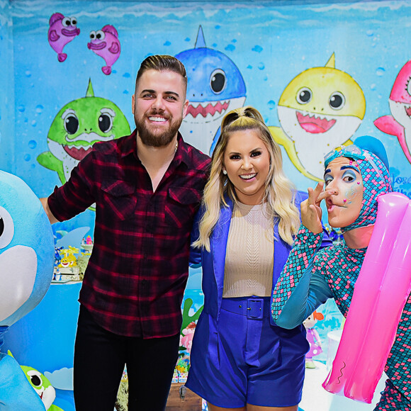 Sertanejo Zé Neto, dupla de Cristiano, e a mulher, Natália Toscano, tiveram festa de casamento avaliada em R$ 300 mil