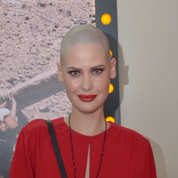 Mayana Moura e o francês Louis Harang se casaram no último final de semana. Casal está junto há um ano