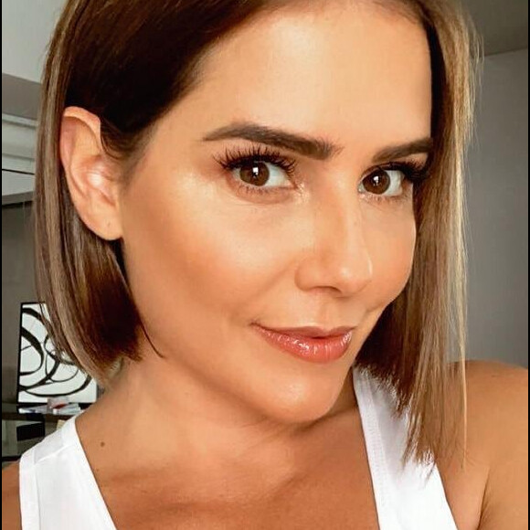 Deborah Secco dividiu opiniões na web após admitir o caso com um homem casado no passado: 'Achei a Deborah muito corajosa em falar sobre a vida dela tão abertamente'