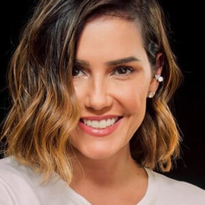 Deborah Secco divide opiniões com declaração sobre passado amoroso. Entenda!