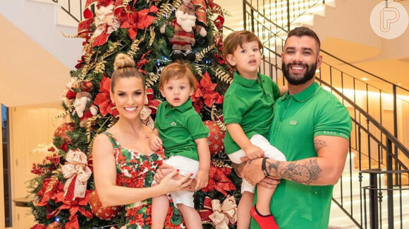 Filhos de Andressa Suita e Gusttavo Lima combinaram look na noite de Natal, 24 de dezembro de 2019