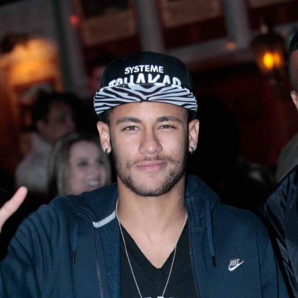 Neymar faz dança e reproduz vídeo meme após gol nesta quarta-feira, dia 08 de janeiro de 2020
