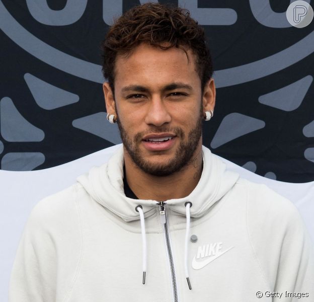 Neymar Surpreende E Comemora Gol Do Psg Com Meme De Festa Do Reveillon Video De Danca Purepeople