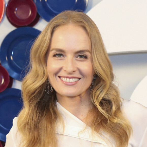 Novo programa de Angélica deverá ter plateia e ser exibido semanalmente aos sábados. Atração será ainda avaliada pela direção da Globo e por um grupo de telespectadores