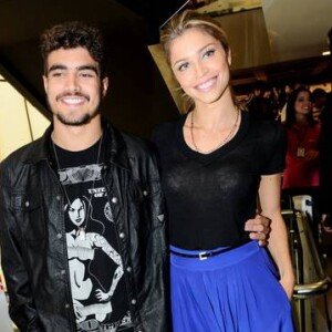 Grazi Massafera ganhou comentário de Caio Castro em foto no Instagram neste domingo, 2 de fevereiro de 2020