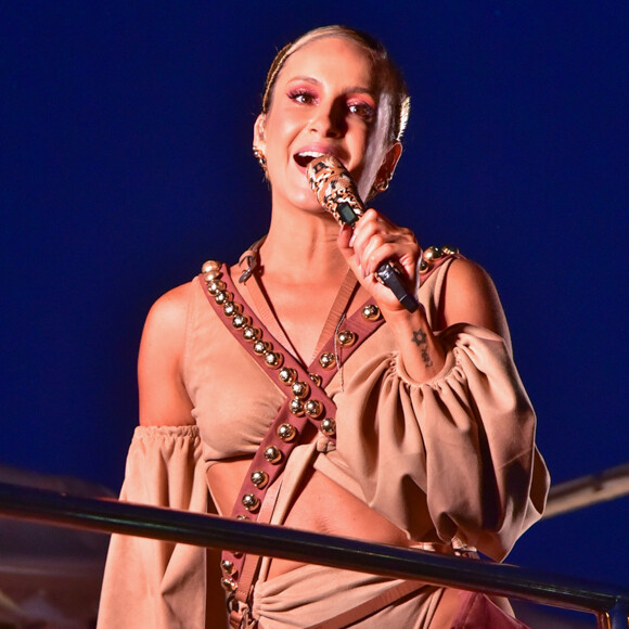 Claudia Leitte comandou o Bloco da Banda Bicha, na Grande São Paulo