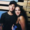 Bruna Marquezine, ex-namorada de Neymar, está curtindo o carnaval em Salvador