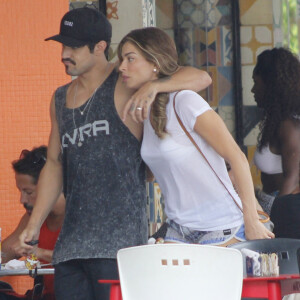 Caio Castro e Grazi Massafera estão juntos desde agosto de 2019