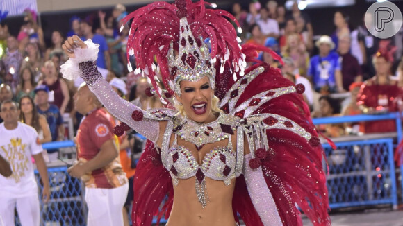 Lorena Improta, musa da Viradouro, vibra com título da escola no Carnaval do Rio de Janeiro. Veja vídeo compartilhado por ela nesta quarta-feira, dia 26 de janeiro de 2020