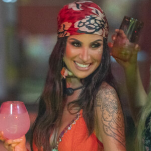 Em festa do 'BBB', Bianca Andrade admite ter rolado um clima com Guilherme em vídeo