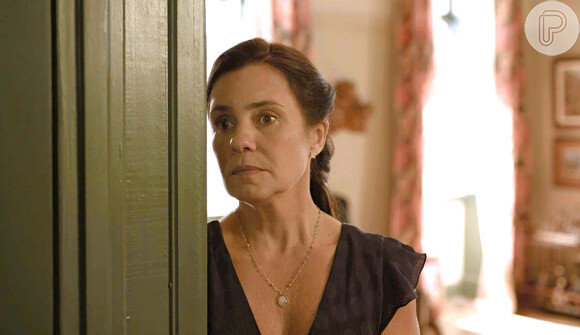 Na novela 'Amor de Mãe', Thelma (Adriana Esteves) descobre que Danilo (Chay Suede) é Domênico, o filho perdido de Lurdes (Regina Casé)