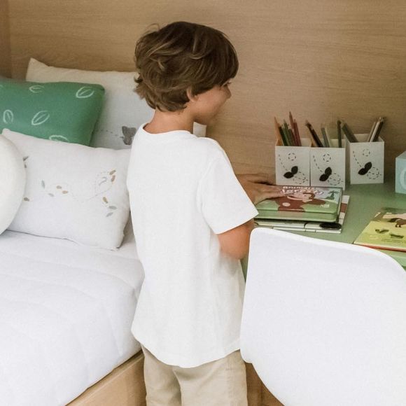 Filho de Felipe Simas, Joaquim amou os detalhes do seu novo quarto