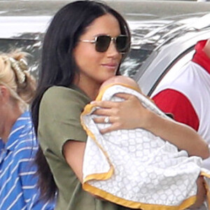 Filho de Meghan Markle e Harry, Archie vai ganhar festa de 1 ano