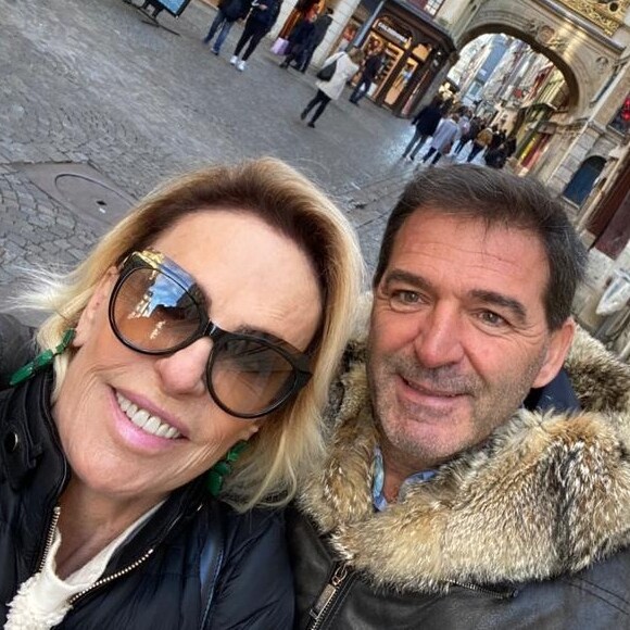 Ana Maria Braga se casou com o empresário francês Johnny Lucet em fevereiro de 2020 em cerimônia intimista e bilíngue