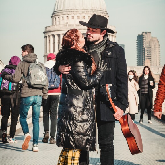 Namorados, Maiara e Fernando lançaram o projeto musical 'MAFE', um duo dos sertanejos