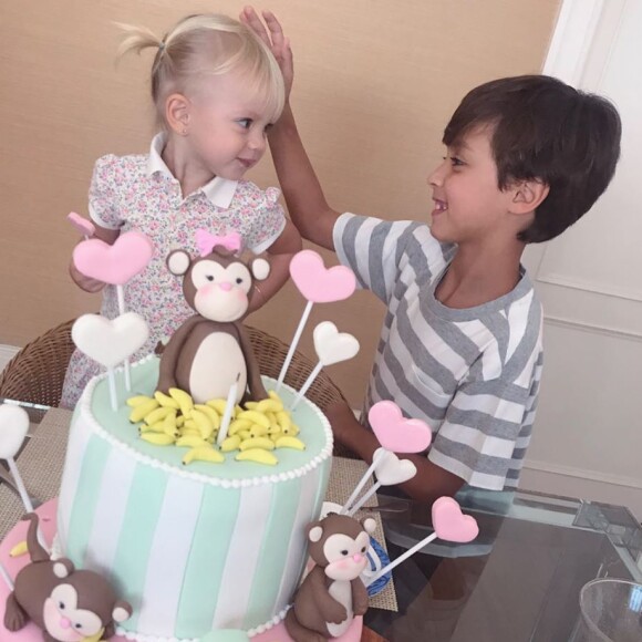 Eliana é mãe de Manuela, de 2 anos, e Arthur, de 8